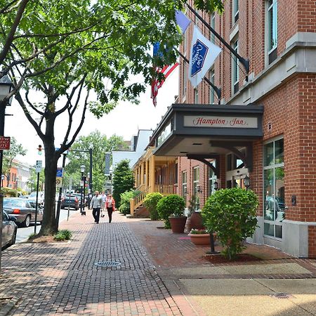 Hampton Inn Alexandria/Old Town Exterior photo